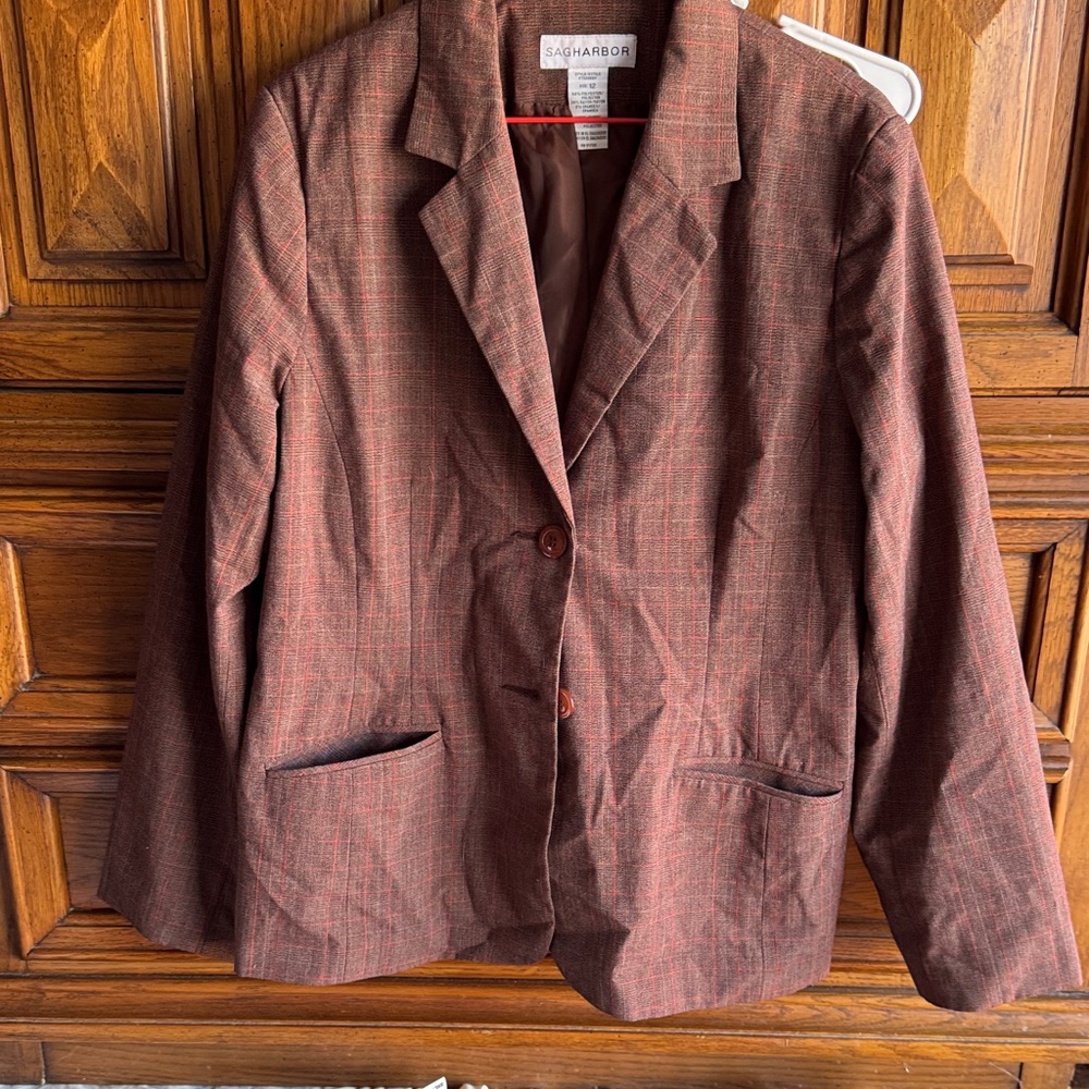 Sag Harbor Chestnut Checkered Blazer